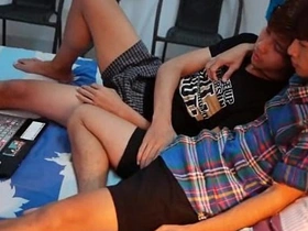 Gay Asian twinks turn up the heat after sensual foreplay