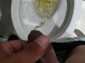 Gay amateur piss play from Japan